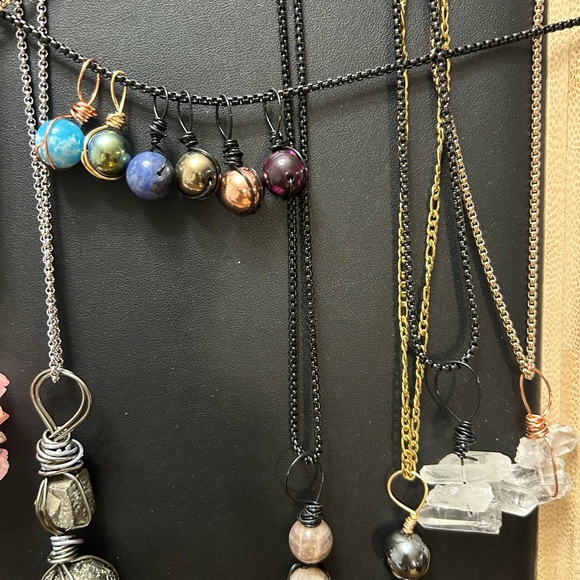 ARTISAN HANDCRAFTED jewelry for 2025💋WHOLE NEW YEAR WHOLE NEW START - Picture 7 of 16